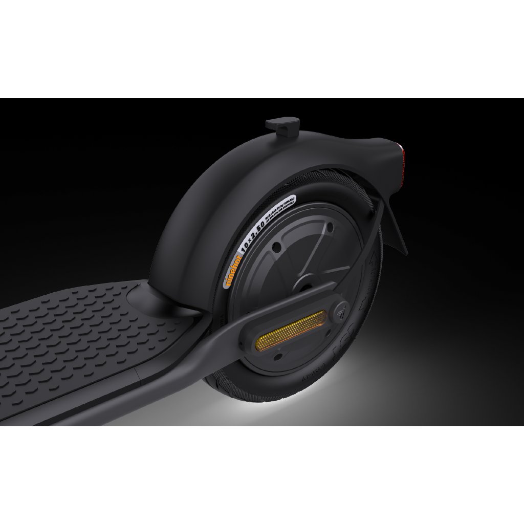 Ninebot KickScooter F2 E by Segway